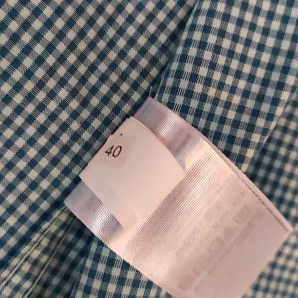 The Signature Shirt Non-Iron - Picture 3 of 5